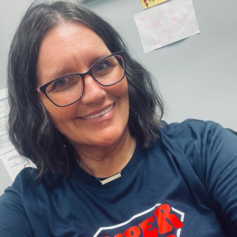 Meet your Posher, Mandy-sam